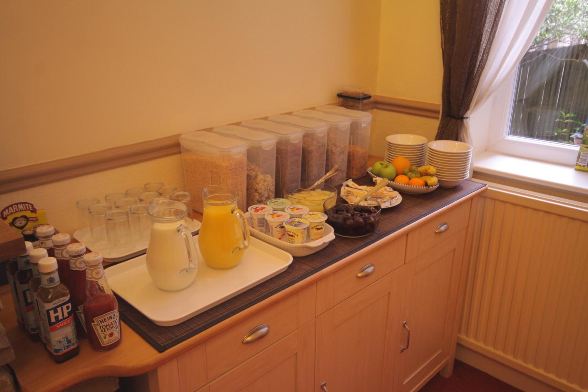 The Dales Bed and Breakfast Harrogate Exterior foto